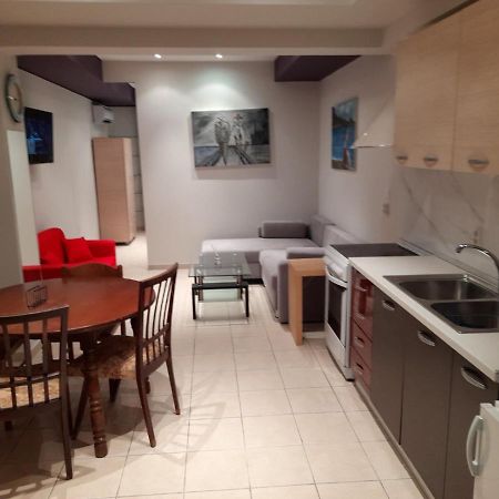 Aparthotel Day In Ateny Zewnętrze zdjęcie