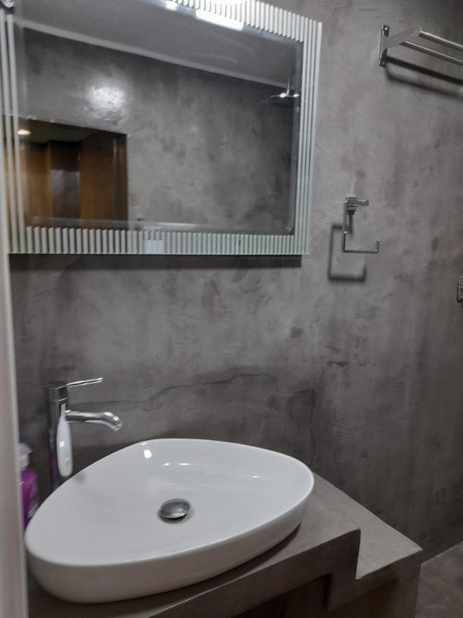 Aparthotel Day In Ateny Zewnętrze zdjęcie