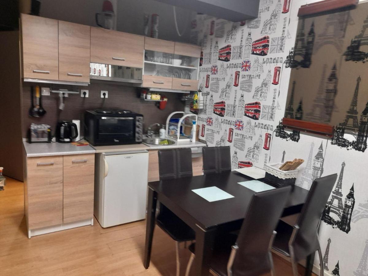 Aparthotel Day In Ateny Zewnętrze zdjęcie