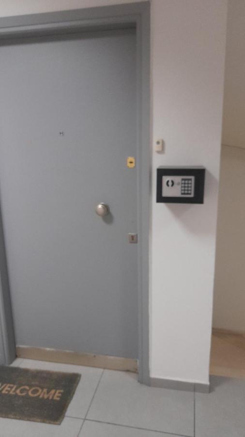 Aparthotel Day In Ateny Zewnętrze zdjęcie